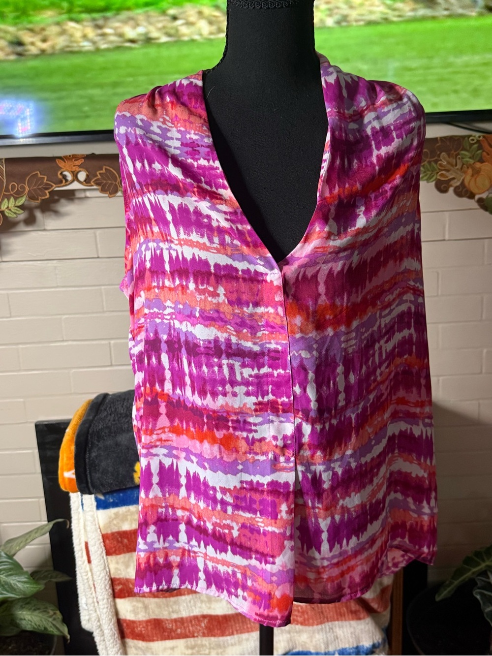 Rose & Olive Pink and Purple Tie-Dye Sleeveless V-Neck Blouse